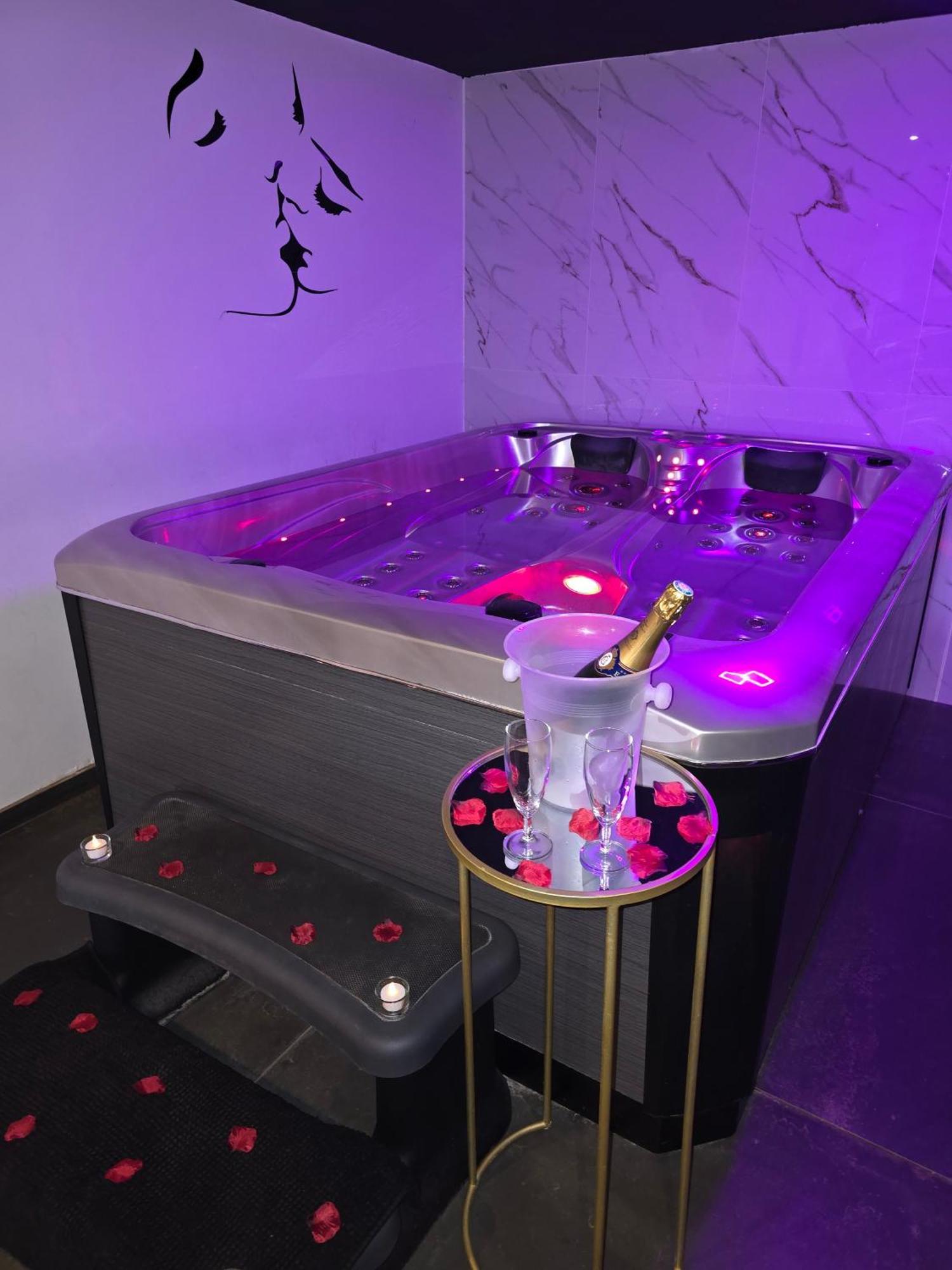 La Secrete Apartment *